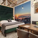 Mumlava Apartment